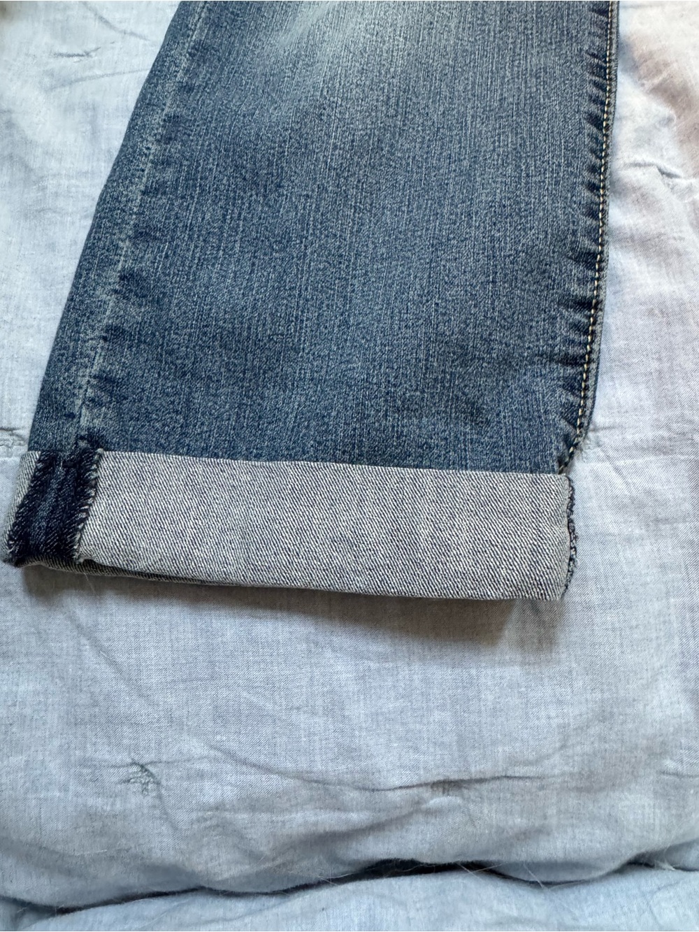 Signature by Levi Strauss & Co. Mid Rise Slim Boyfriend - Picture 3 of 13